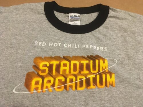 RED HOT CHILI PEPPERS - STADIUM.  XL Officiell  T-shirt Samlarobjekt - Bild 2