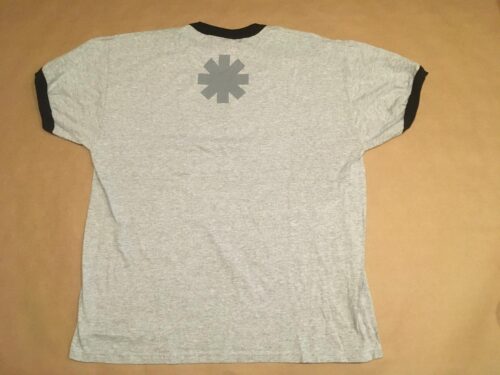 RED HOT CHILI PEPPERS - STADIUM.  XL Officiell  T-shirt Samlarobjekt - Bild 3
