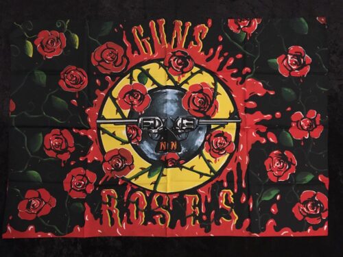 GUNS N ROSES - ROSES N GUNS Poster flagga från 80-talet SAMLAROBJEKT