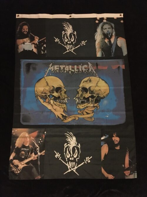 METALLICA - 2 SKULLS. Poster flagga Big size 127x89cm Samlarobjekt